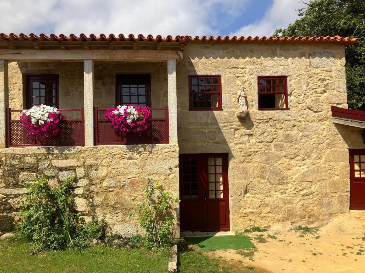 Casa Do Cruzeiro Do Outeiro -Comfort And Tradition 폰테 데 리마 외부 사진